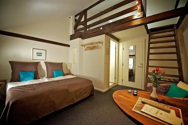 Standard Büyük Yataklı Tek Kişilik Oda