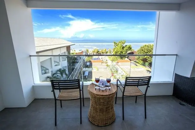 Ocean View Premium Suite Room