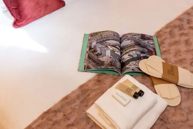 Deluxe Tek Büyük Yataklı Oda
