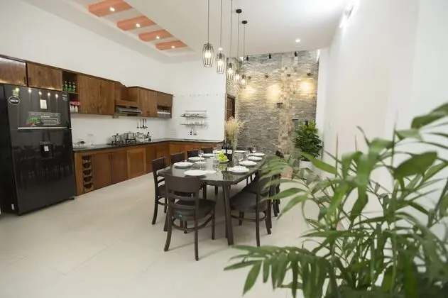 Luxury Villa, Sigara İçilmez