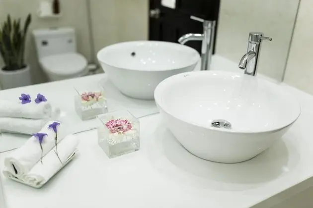 Luxury Villa, Sigara İçilmez