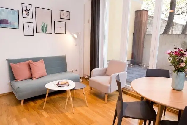Apart Daire, 1 Yatak Odası (with private Garden)