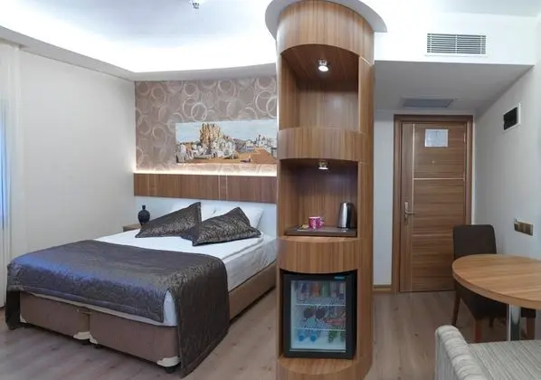 Standart Oda, Şehir Manzaralı