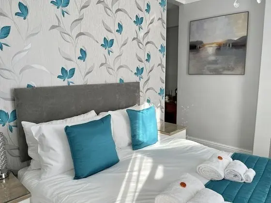 Luxury Double Room, 1 King Bed, Room 3
