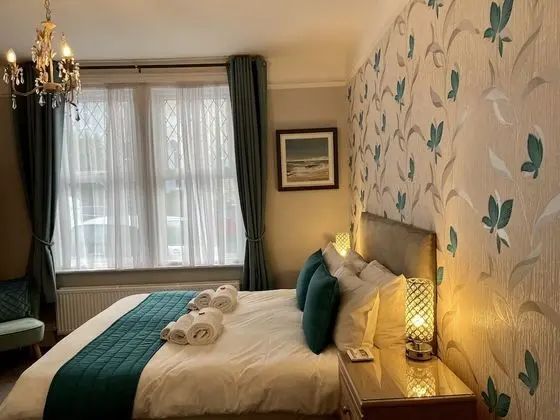 Luxury Double Room, 1 King Bed, Room 5