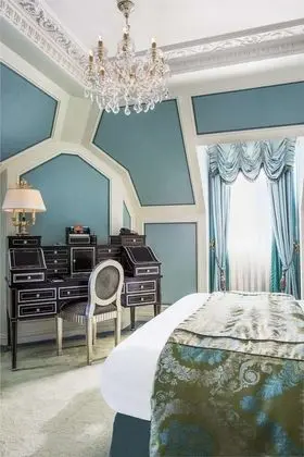 Standard Oda, 1 Büyük (Queen) Boy Yatak
