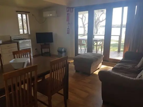 Apart Daire, 2 Yatak Odası, Nehir Manzaralı (1 Queen, 1 Single and 1 Bunk)