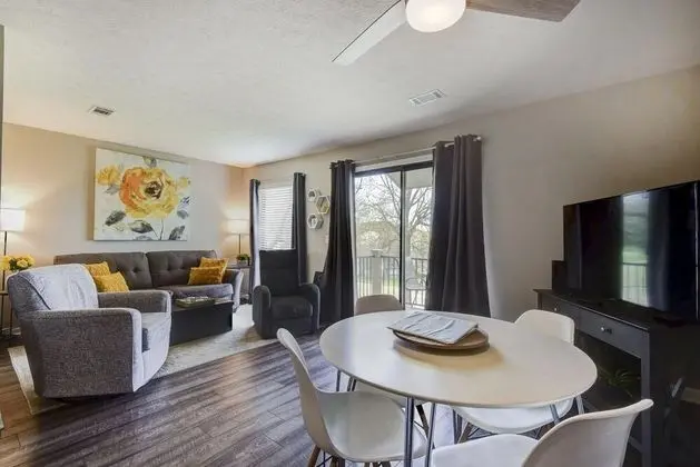 Daire (Bentley's Bungalow - Resort Amenities)