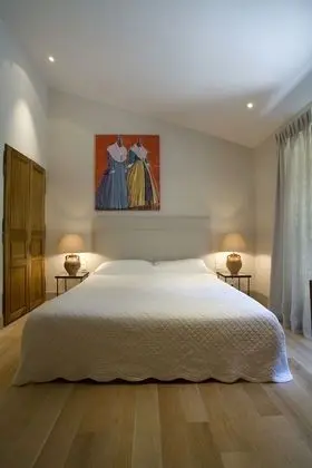 Tek Büyük Yataklı Oda (Cote Jardin)