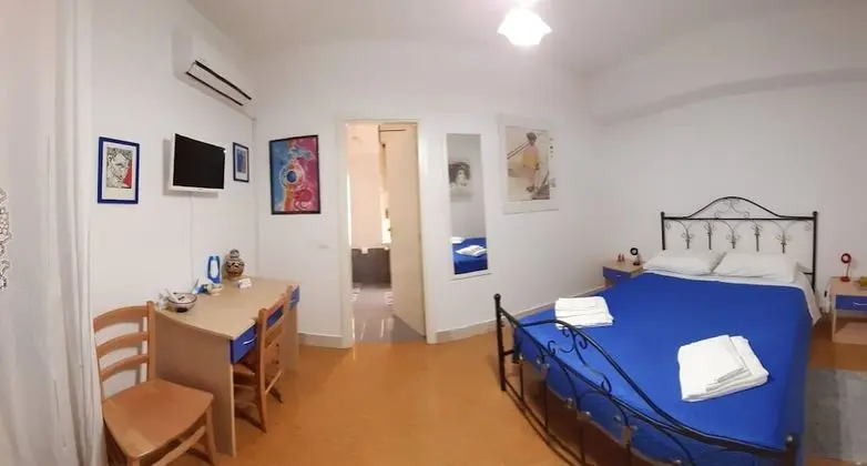 Tek Büyük Yataklı Oda