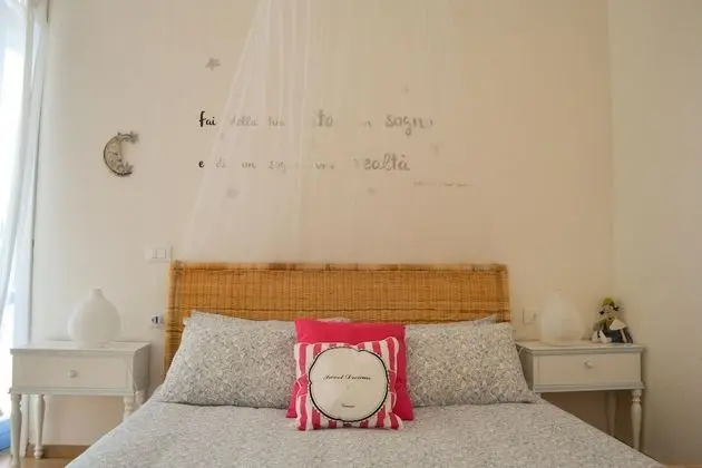 Romantic Tek Büyük Yataklı Oda, 1 Çift Kişilik Yatak, Özel Banyo, Tepe Manzaralı