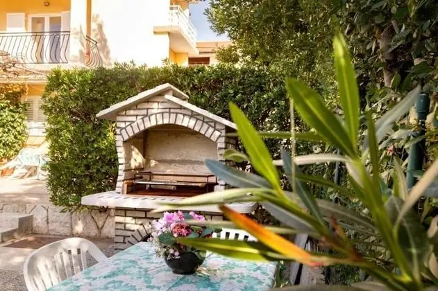 Apart Daire (BePa - 200 m from sandy beach - A1(5))