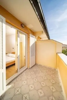 Apart Daire (BePa - 200 m from sandy beach - A3(5))