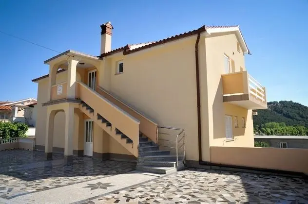 Apart Daire (BePa - 200 m from sandy beach - A3(5))