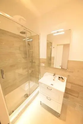 Deluxe Tek Kişilik Oda
