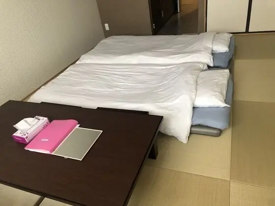 Traditional Oda (Japanese Style 3 guests)