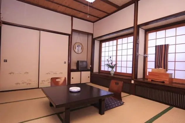 Traditional Oda (JP Style for 2 Guests, Shared Toilet)