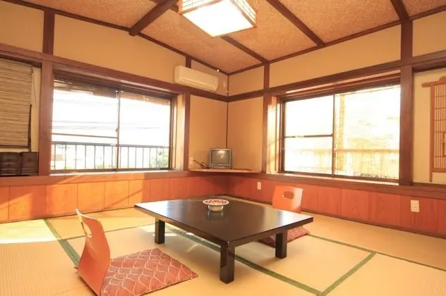Traditional Oda (JP Style for 2 Guests, Shared Toilet)