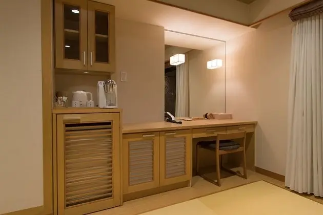 Traditional Oda (Japanese Style)