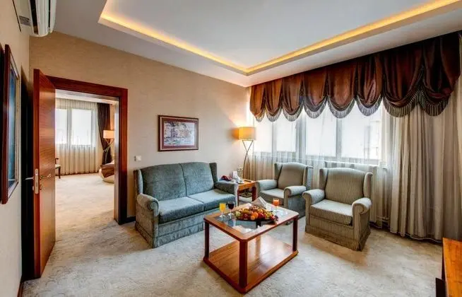 King Suite, Şehir Manzaralı