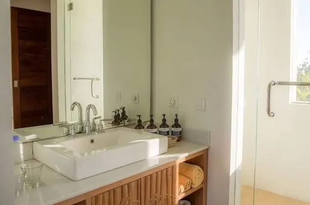 1 Bedroom Beachfront