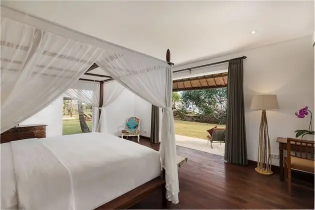 4 Bedroom Pool Villa