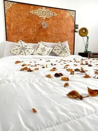 Tek Büyük Yataklı Oda