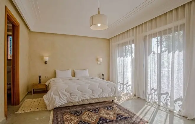 Luxury Villa (4 Suites Luxe)