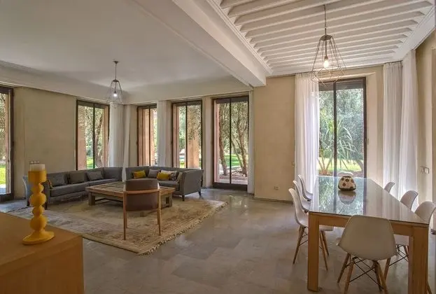 Luxury Villa (4 Suites Luxe)