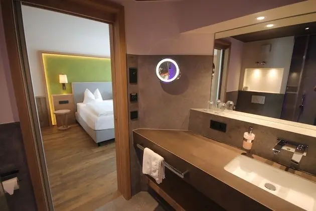 Tek Büyük Yataklı Oda (Alpin)