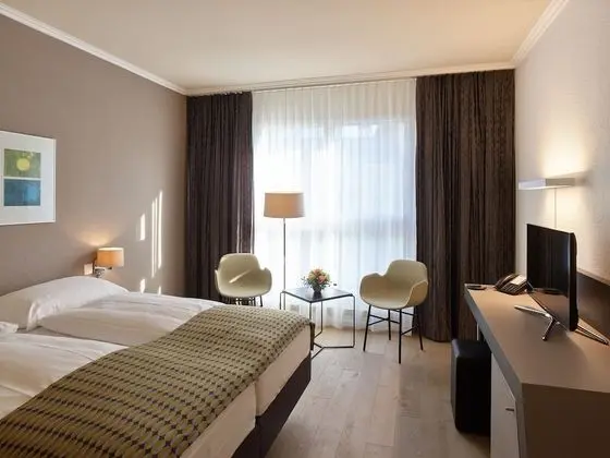 Economy Tek Büyük veya İki Ayrı Yataklı Oda