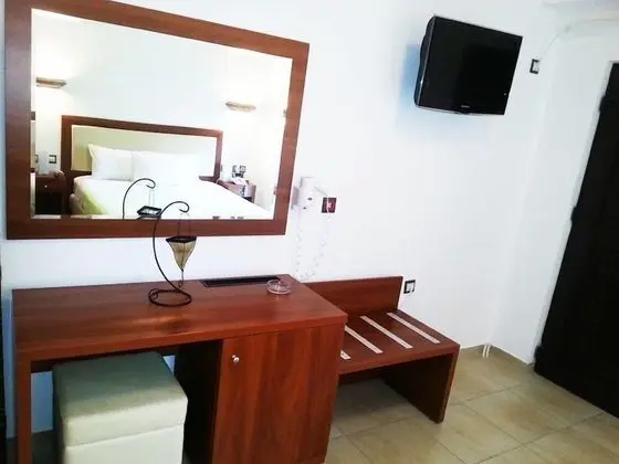 Tek Büyük Yataklı Oda, Bahçe Manzaralı
