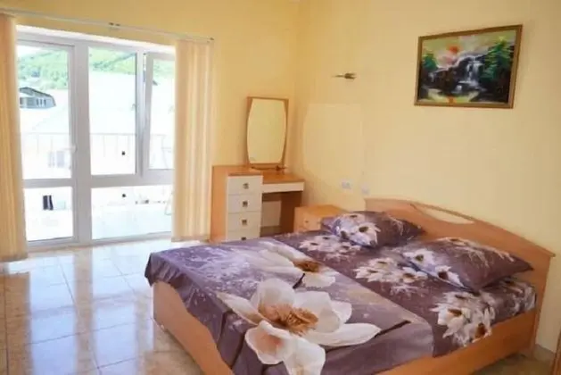 Family Dört Kişilik Oda, Birden Çok Yatak, Tepe Manzaralı