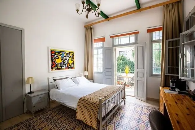 Tek Büyük Yataklı Oda, Balkon