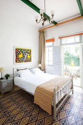 Tek Büyük Yataklı Oda, Balkon