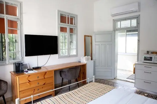 Tek Büyük Yataklı Oda, Balkon