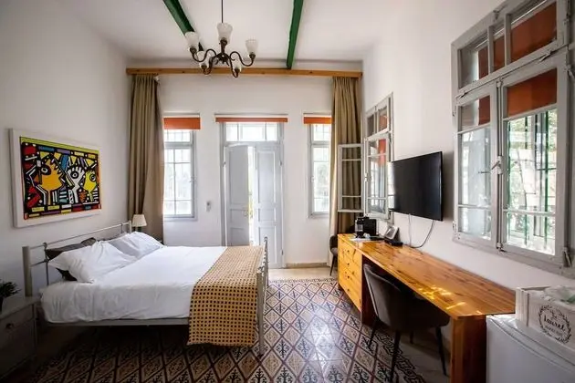 Tek Büyük Yataklı Oda, Balkon