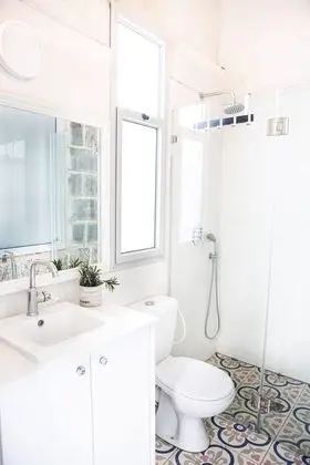 Tek Büyük Yataklı Oda, Balkon