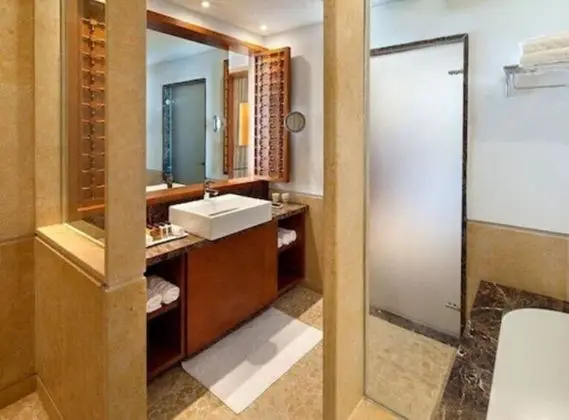 Beresheet Garden Room