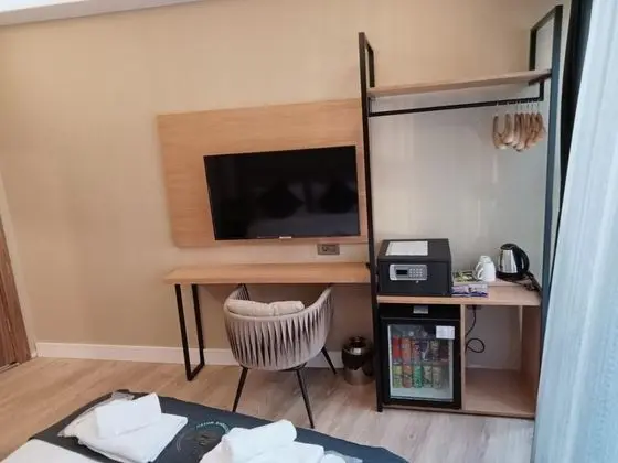 Standart Oda, Şehir Manzaralı