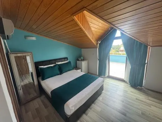 Standart Oda, Kısmi Deniz Manzaralı