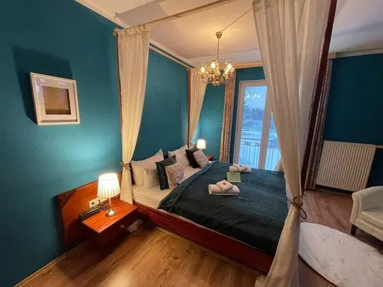 Comfort Tek Büyük Yataklı Oda