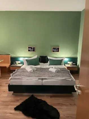 Comfort Tek Büyük Yataklı Oda