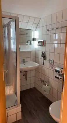 Classic Tek Büyük Yataklı Oda