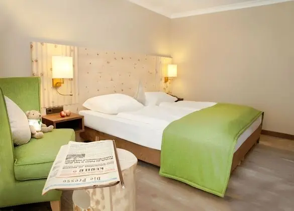 Classic Tek Büyük Yataklı Oda