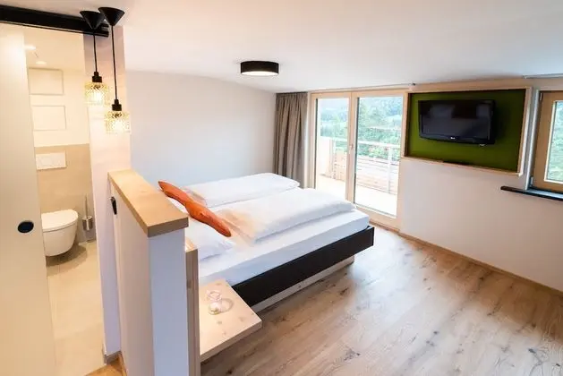 Comfort Tek Büyük Yataklı Oda, Balkon, Dağ Manzaralı