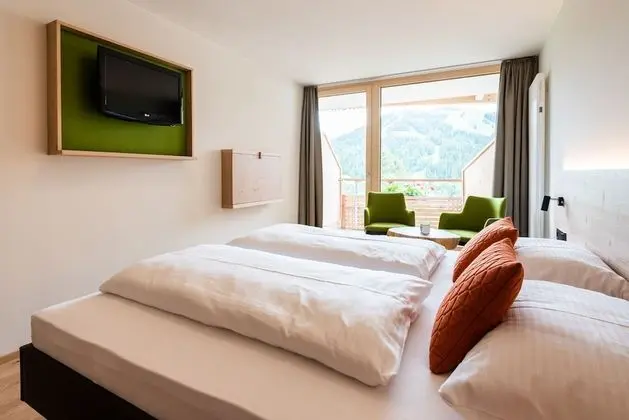 Standard Tek Büyük Yataklı Oda, Balkon, Dağ Manzaralı