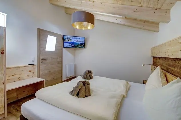 Apart Daire (Seeblick Zirbe 80 - incl. Summer Card)