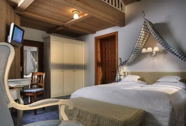 Standard Tek Büyük Yataklı Oda