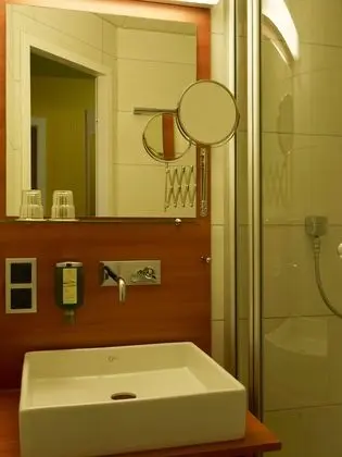 1 Çift Kişilik Veya 2 Tek Kişilik Yatak Standard